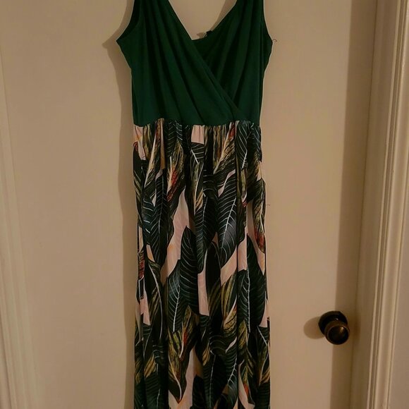 Maxi dress - Picture 1 of 2